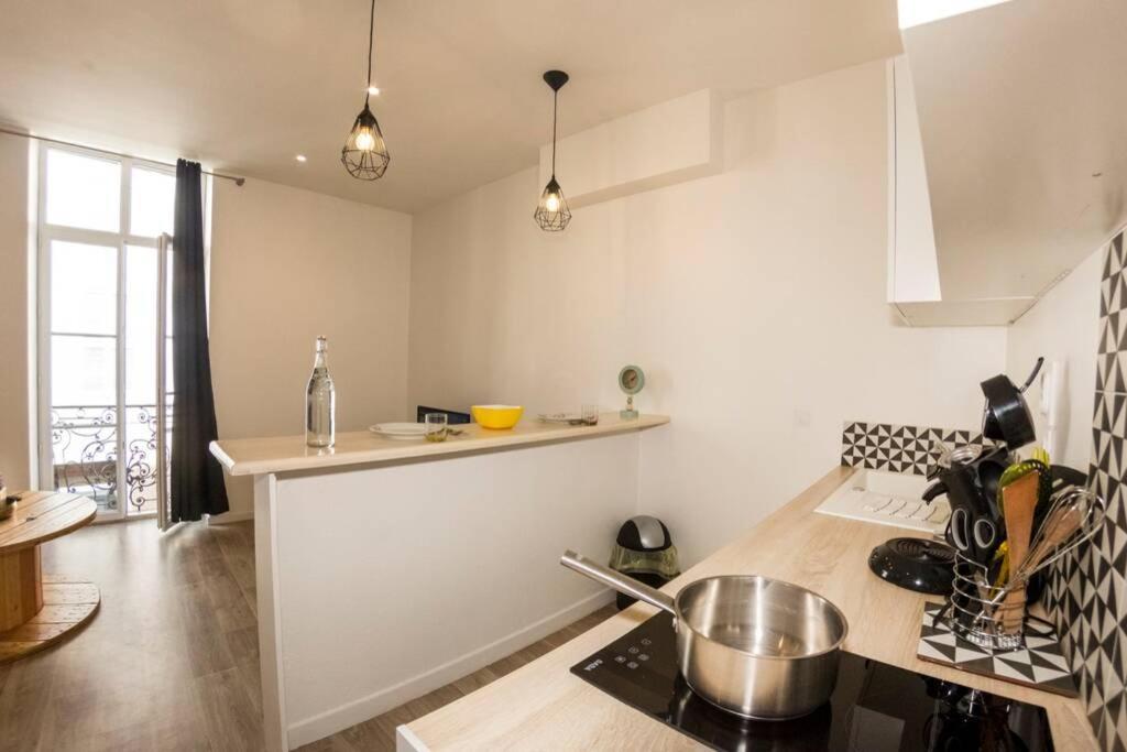 L'Escale - Topdestination-Bourg - Centre Ville - Classe 3 Etoiles 外观 照片