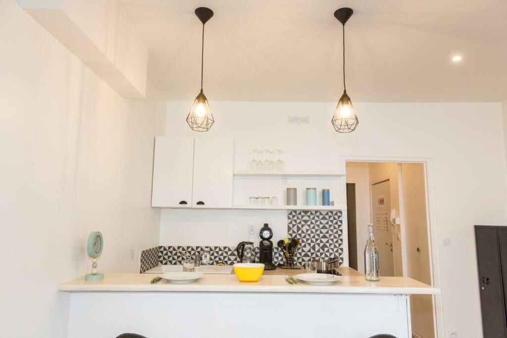 L'Escale - Topdestination-Bourg - Centre Ville - Classe 3 Etoiles 外观 照片